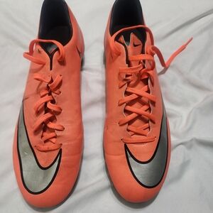 Nike Men's Bright Orange Athletic Shoes with Silver Accents